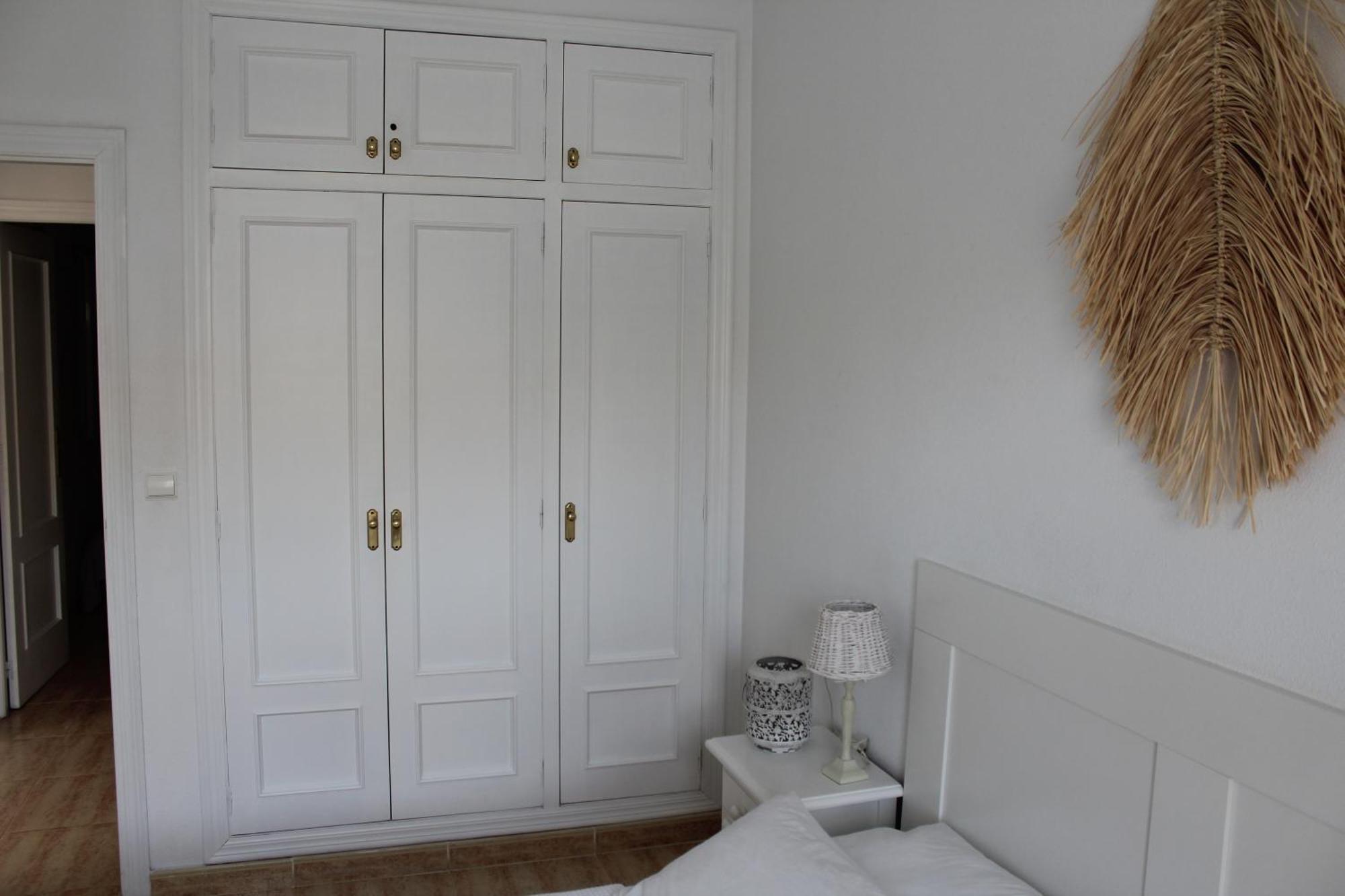 Bungalow With 2 Bedrooms And Roof Terrace In The Center Of La Zenia. Free Wifi. Οριουέλα Εξωτερικό φωτογραφία